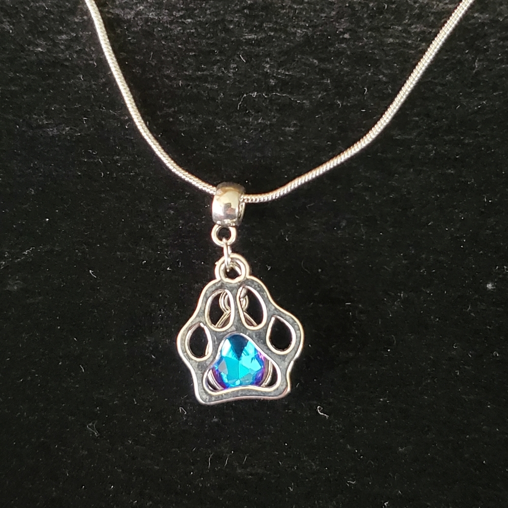 Pet Paw 🐾 Print 18"\ .925 Sterling Silver Necklac